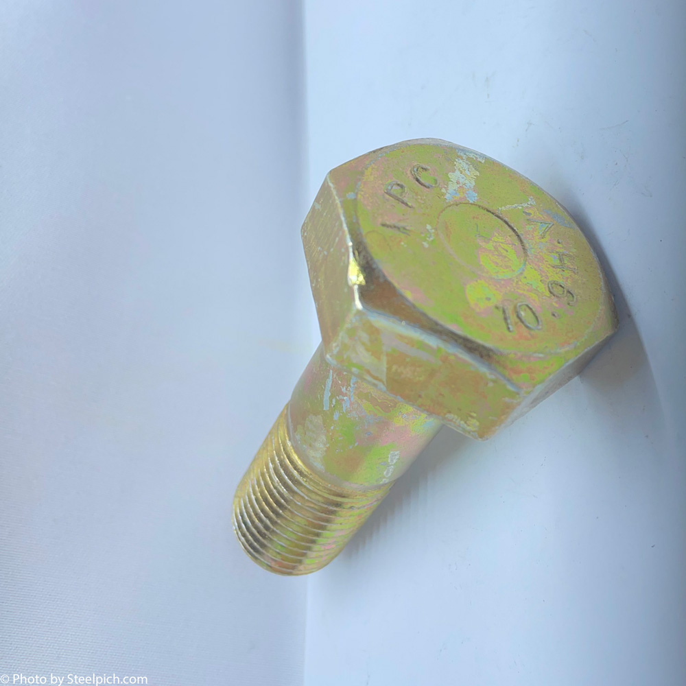 پیچ فولادی 10.9